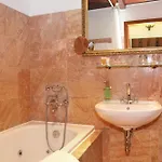 King Charles Boutique 4*