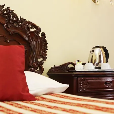 King Charles Boutique Ξενοδοχείο