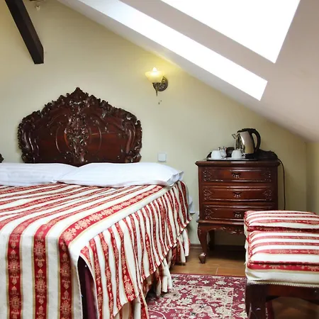 King Charles Boutique 4*