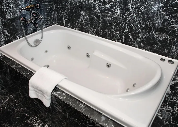 King Charles Boutique 4*