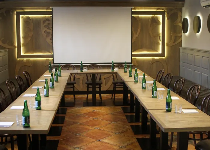 Hotel King Charles Boutique 4*