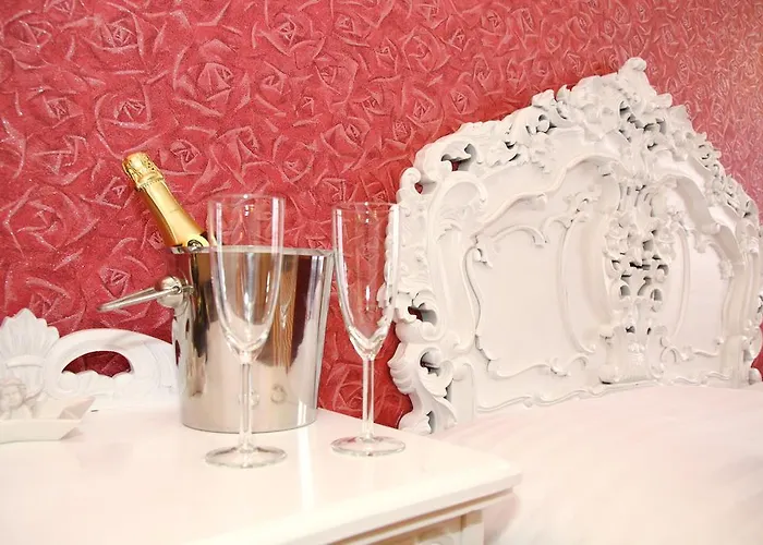 King Charles Boutique Praga